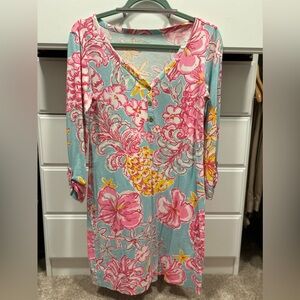 Lilly Pulitzer Dress, small.